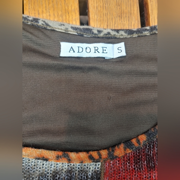 Adore Multi-Colored Tunic Knit Top Size S Like New - Picture 7 of 9